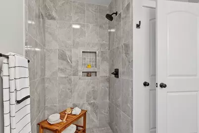 523 Alpine Rd #Bradley, Fitchburg, MA 01420 - Photo 10