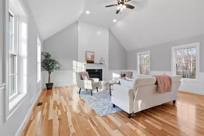 523 Alpine Rd #Bradley, Fitchburg, MA 01420 - Photo 2