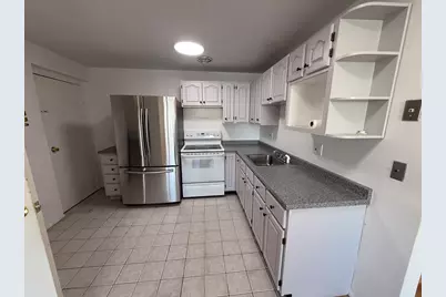 38 Carey Ave #6, Watertown, MA 02472 - Photo 2