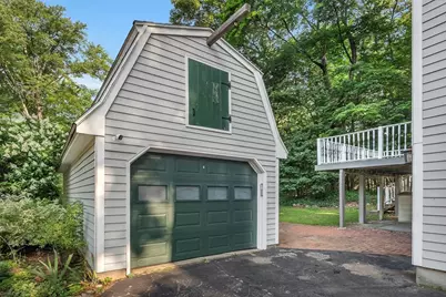 81 Seaver St, Wellesley, MA 02481 - Photo 34