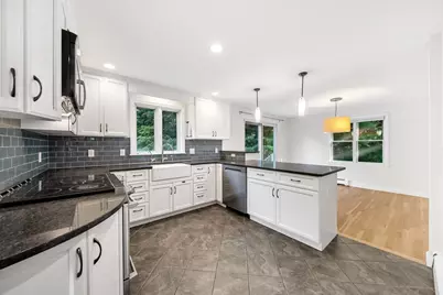 81 Seaver St, Wellesley, MA 02481 - Photo 14