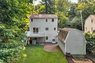 81 Seaver St, Wellesley, MA 02481 - Photo 32