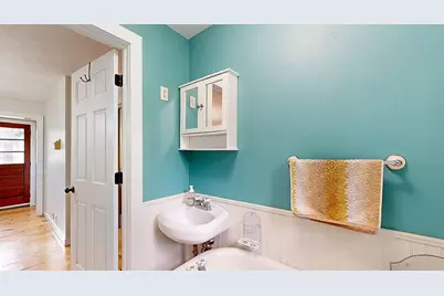 8 Juniper St, West Brookfield, MA 01585 - Photo 24