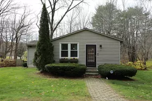 8 Juniper St, West Brookfield, MA 01585 - Photo 42