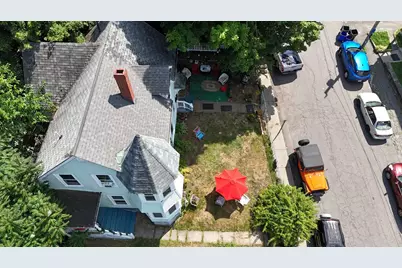 2 Abbott St, Haverhill, MA 01835 - Photo 4