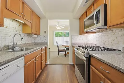 31 Greenbrook Drive #31, Stoughton, MA 02072 - Photo 6