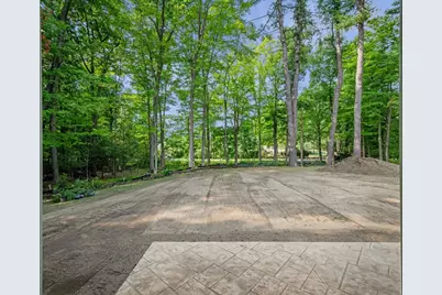 423 Middle Street, West Newbury, MA 01985 - Photo 4