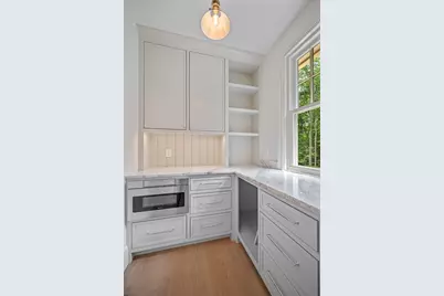423 Middle Street, West Newbury, MA 01985 - Photo 18