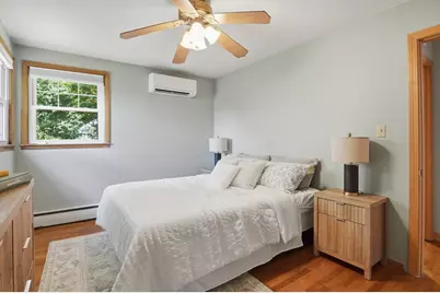 54 Manhattan Road, Worcester, MA 01602 - Photo 12