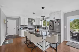 21 Bunker Ln, Lakeville, MA 02347 - Photo 4