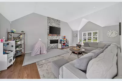 21 Bunker Ln, Lakeville, MA 02347 - Photo 8