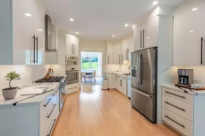 114 Lindenridge, Amherst, MA 01002 - Photo 16