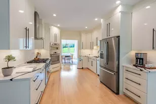 114 Lindenridge, Amherst, MA 01002 - Photo 16