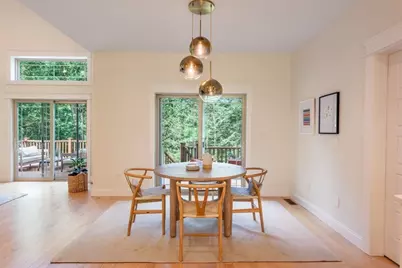 114 Lindenridge, Amherst, MA 01002 - Photo 18