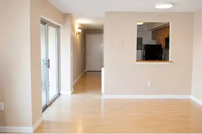 1025 Hancock St #10C, Quincy, MA 02169 - Photo 6