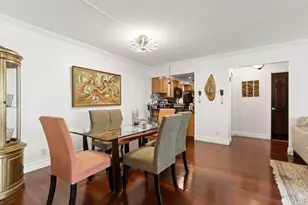 99 Pond Ave, Brookline, MA 02445 - Photo 12