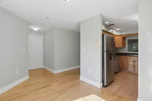 6 Mayberry Dr, Westborough, MA 01581 - Photo 8
