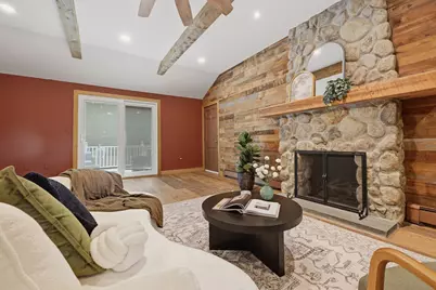 26 Kathleen Dr, Andover, MA 01810 - Photo 2