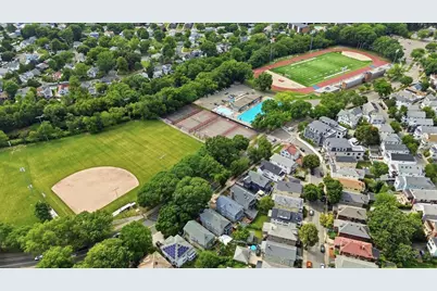 303 Alewife Brook Pkwy, Somerville, MA 02144 - Photo 34