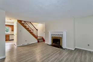 3 Mansion Woods Dr, Agawam, MA 01001 - Photo 4