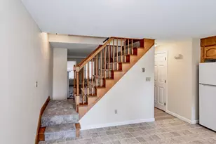 3 Mansion Woods Dr, Agawam, MA 01001 - Photo 8