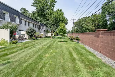 3 Mansion Woods Drive #G, Agawam, MA 01001 - Photo 26