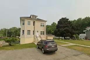 197 Lorenzo St, Worcester, MA 01604 - Photo 1