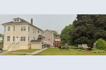 197 Lorenzo St #1, Worcester, MA 01604 - Photo 2