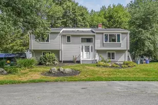 37 Slade St, Swansea, MA 02777 - Photo 1
