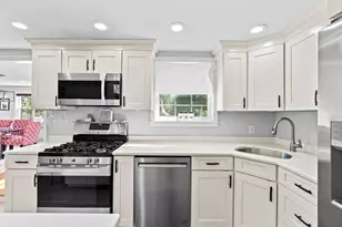 129 Chief Justice Cushing Hwy, Hingham, MA 02043 - Photo 4