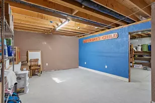 20 Wood St, Groveland, MA 01834 - Photo 30