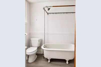 1 Harbor St #5, Salem, MA 01970 - Photo 8