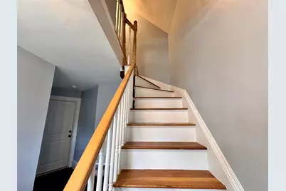7 Hardy St #2, Beverly, MA 01915 - Photo 2