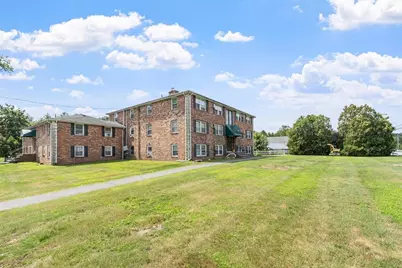 160 Tyngsboro Road #12c, Chelmsford, MA 01863 - Photo 2