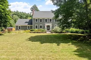 11 Francis Ave, Lunenburg, MA 01462 - Photo 2