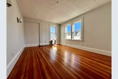 254 Rantoul St #2, Beverly, MA 01915 - Photo 4
