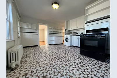 254 Rantoul St #2, Beverly, MA 01915 - Photo 2