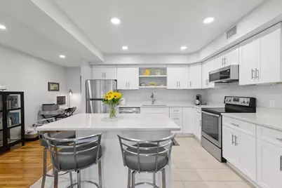 115 Washington #1B, Winchester, MA 01890 - Photo 2