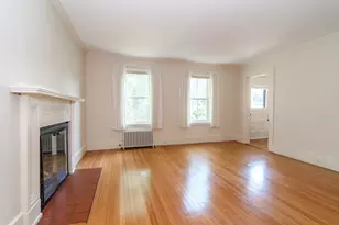 29 Cottage St, Wellesley, MA 02482 - Photo 4