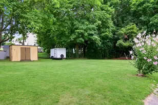 10 Sumner Ave, Middleborough, MA 02346 - Photo 32