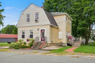 10 Sumner Ave, Middleborough, MA 02346 - Photo 2