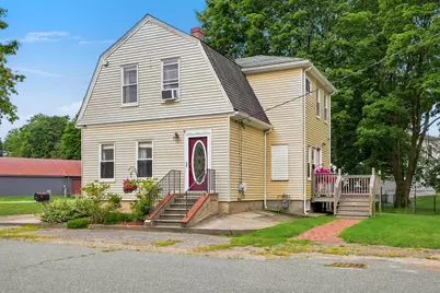 10 Sumner Ave, Middleborough, MA 02346 - Photo 2
