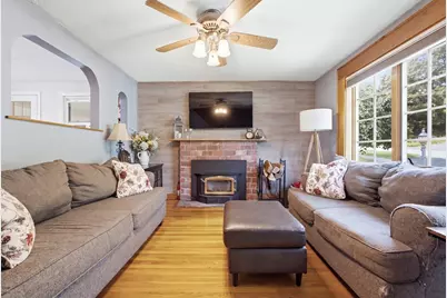 6 Locke Road, Billerica, MA 01821 - Photo 8