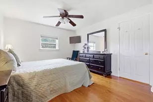 6 Locke Rd, Billerica, MA 01821 - Photo 20