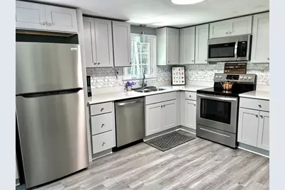 440 Plymouth St, Pembroke, MA 02359 - Photo 4