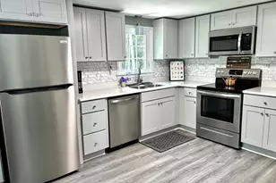 440 Plymouth St, Pembroke, MA 02359 - Photo 4