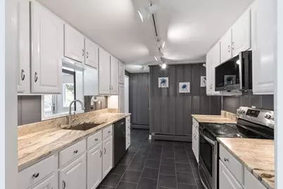 139 Harvard Rd, Littleton, MA 01460 - Photo 8