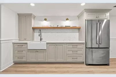 18 Moseley Ave, Newburyport, MA 01950 - Photo 32