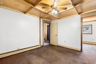 192 Lexington St, Boston, MA 02128 - Photo 12