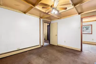 192 Lexington St, Boston, MA 02128 - Photo 12